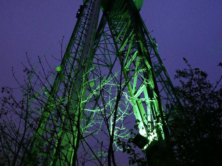 Aalborg Tårnet oplyst i grønt